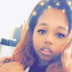 Meet your Posher, Latricia